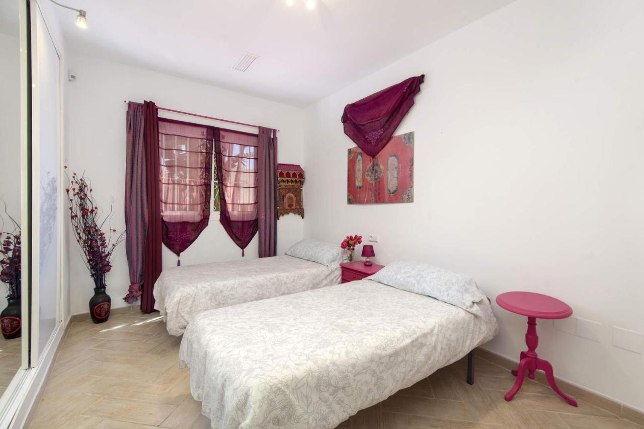 Villa Miel Y Canela By Villa Plus เบนัลมาเดนา ภายนอก รูปภาพ